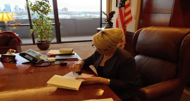 The Buzz: Thank You Jan Brewer!