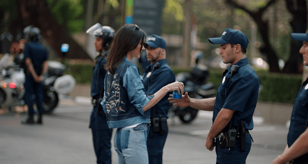 The Buzz: The Pepsi Ad: Jumping-in vs. Diving-in