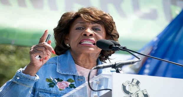 The Buzz: Be Like Auntie Maxine